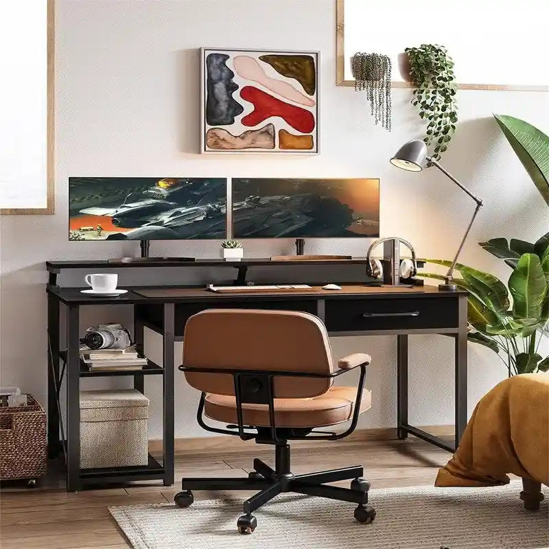 Scrivania per computer con cassetti