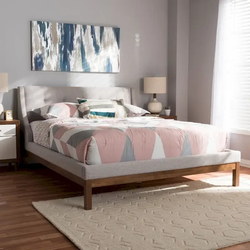 Letto con piattaforma imbottito in tessuto contemporaneo con testiera ad alette