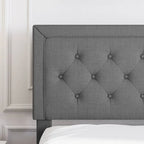 Letto a piattaforma regolabile in altezza con rivestimento in lino e testiera capitonné