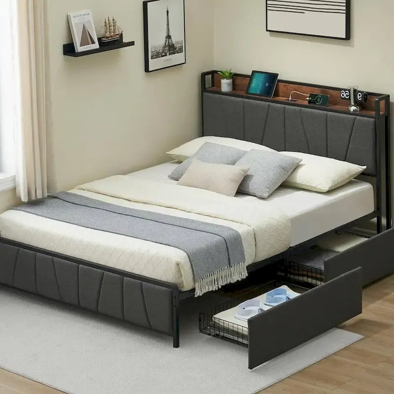 Struttura letto a piattaforma imbottita in lino con cassetti e testiera portaoggetti